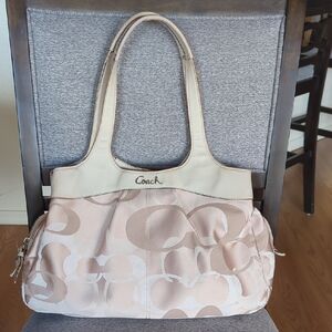Coach Tan and Cream Tote with Casual Slouchy Style
